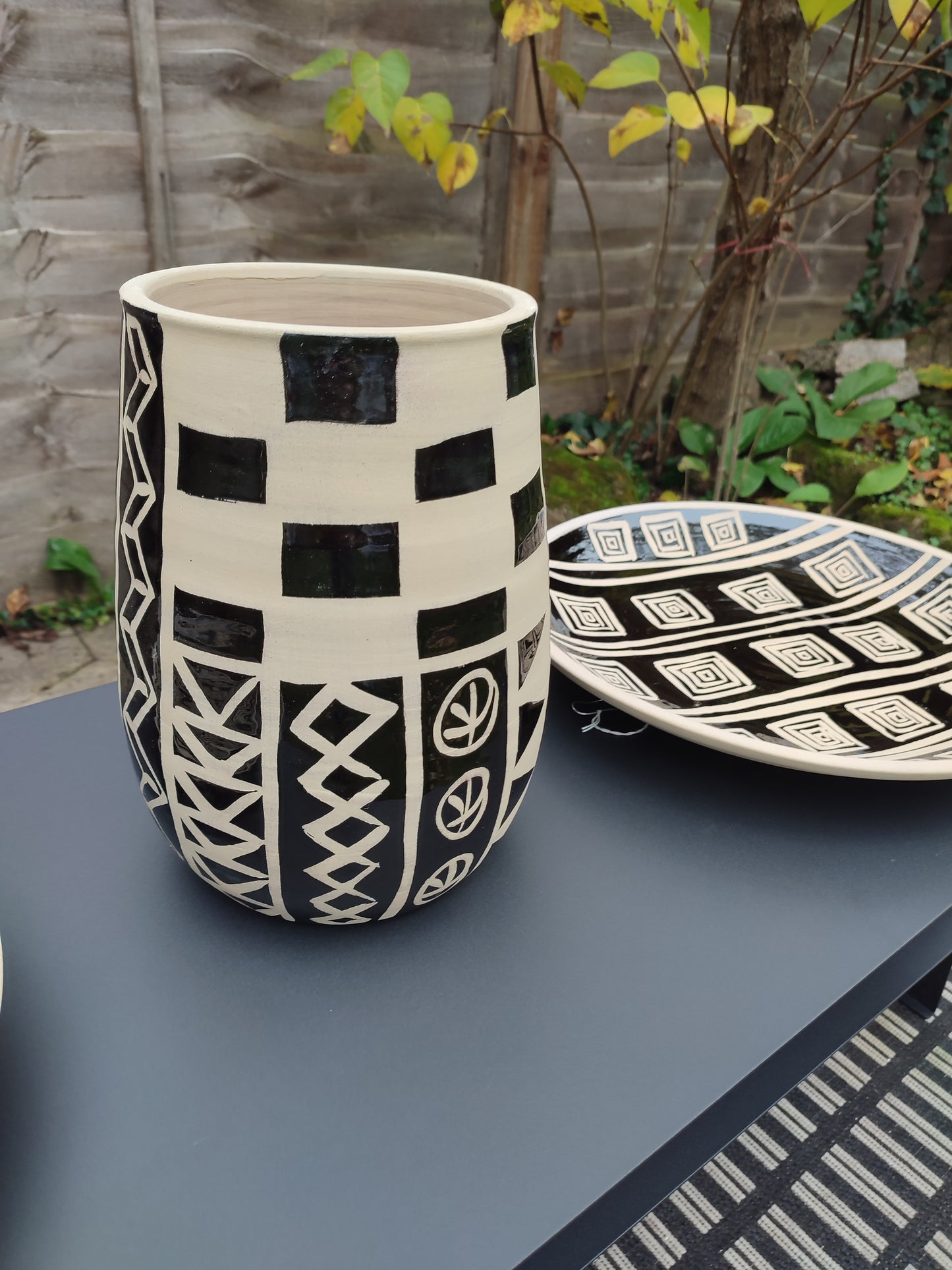 Large Ceramic Tribal Pattern Vase Pot