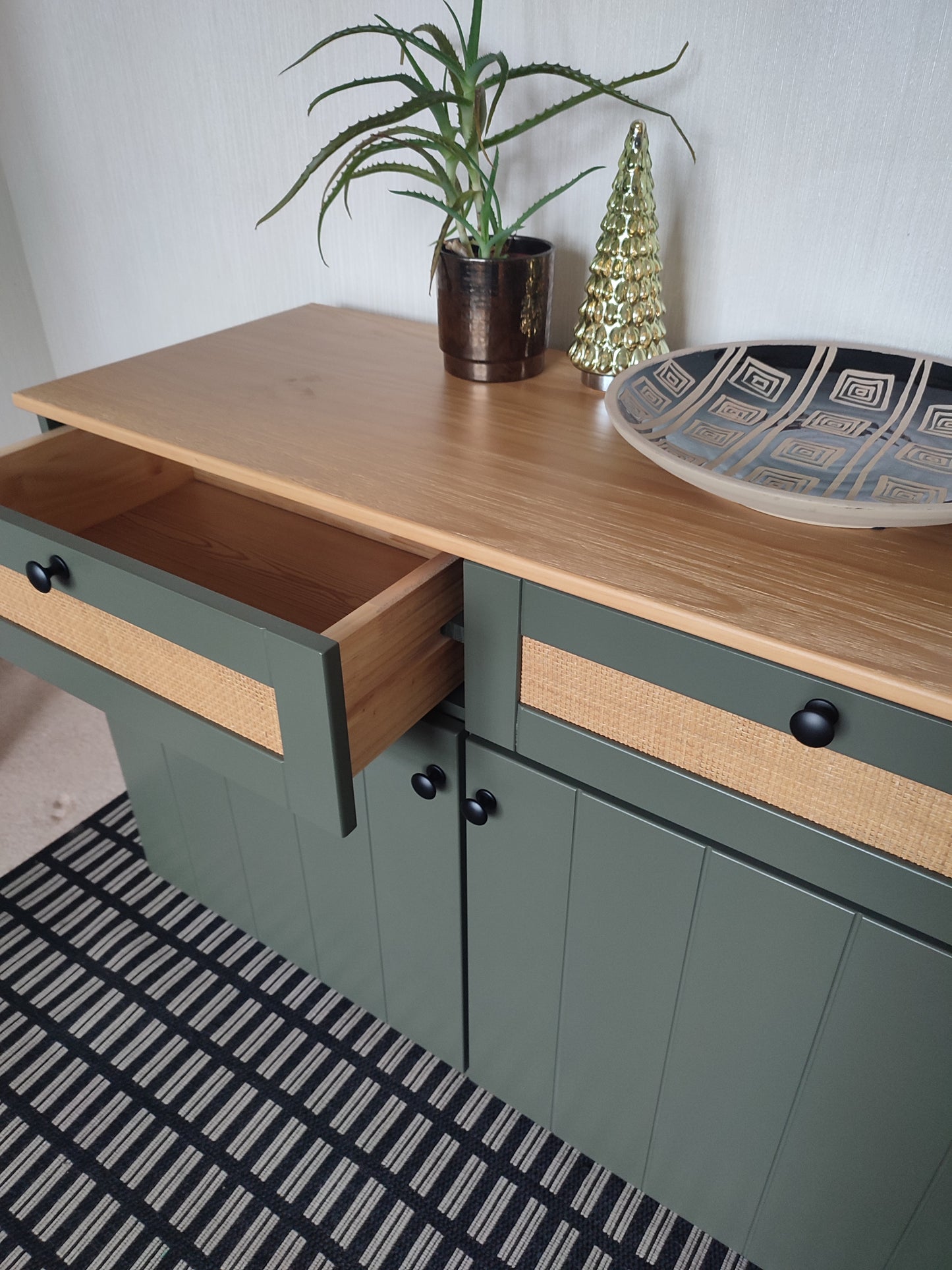 Country Style Pine 2 door 2 drawer sideboard in green/sage