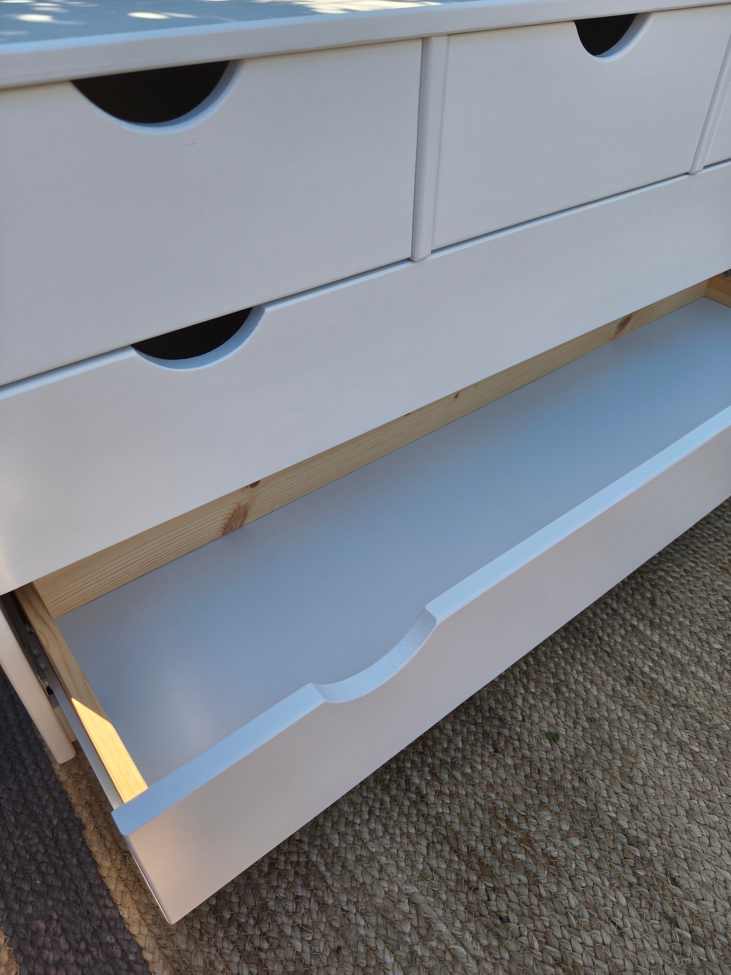 Pine Chest of 5 drawers in White