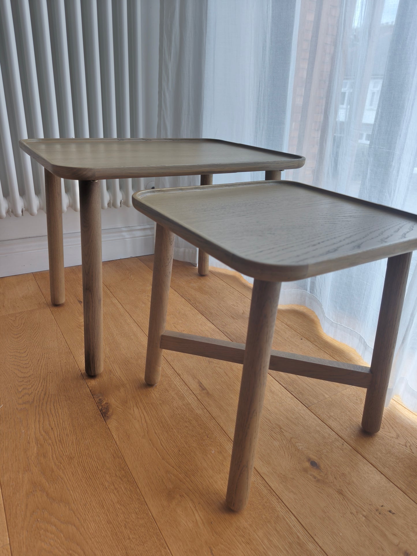 Set of 2 Oak Scandi Nest Side Tables